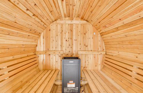 Hot Tub, Dock and Sauna! Lake Wisconsin Retreat - Foto 34