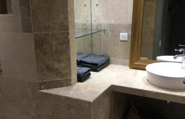 L'écrin du Château de Jouques - Foto 2