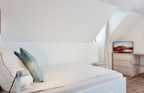 Stylisches Apartment für 2 Personen in historischem Fachwerkhaus 4 Etage mit Blick auf Stadt & Festung - Foto 16