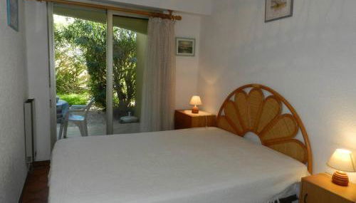 BO060-D07 Appartement 2 pièces cabine 6 couchages BORMES LES MIMOSAS - Foto 5