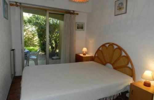 BO060-D07 Appartement 2 pièces cabine 6 couchages BORMES LES MIMOSAS - Foto 5