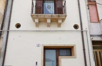 A Casa do Caliaru- Centro Sicilia-Leonforte - Foto 12