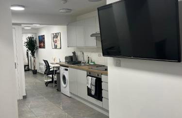 West Hampstead 3BR - with Fast WiFi - Sofa Bed & Workstation - Foto 18