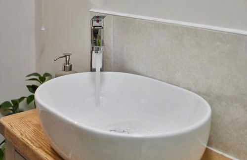 Church View Cottage & Secret Garden, Matlock - Now Hosted by StayHostSave - Foto 46