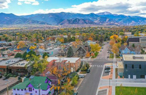 Tiger Lair Walk to CC Historic Downtown COS 4BR - Foto 46