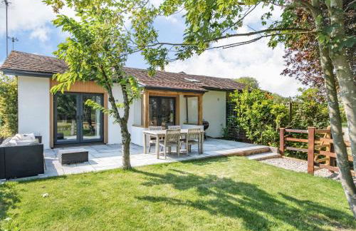 The Paddock - Photo 1