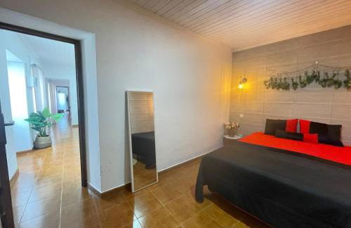 House In The Valley - Photo 27