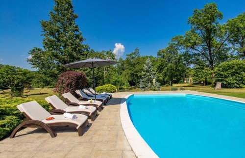 Holiday house with swimming pool - Photo 35