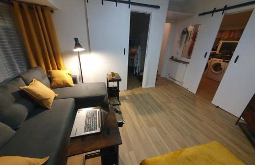 Luxury Smart 1-Bedroom Residence, Windsor,Slough, Sleeps 4, Garden, Parking - Foto 7
