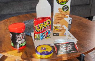 5 Min to Downtown - 7 to Duke - Washer and Dryer - Photo 17