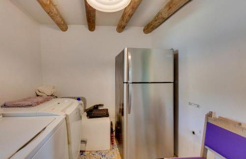 Santa Cruz Home with Mountain Views! - Foto 19