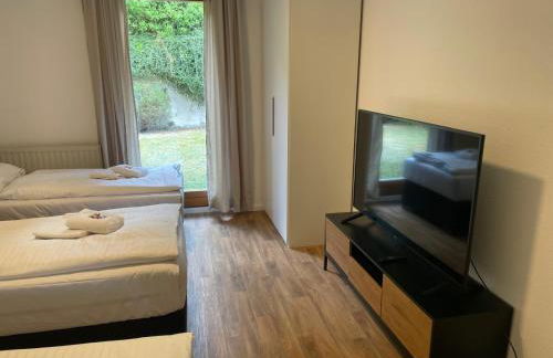 Appartio - Gästehaus "Dorfblick" - komfortable Ferienwohnungen mit Küche und Waschmaschine - Foto 42