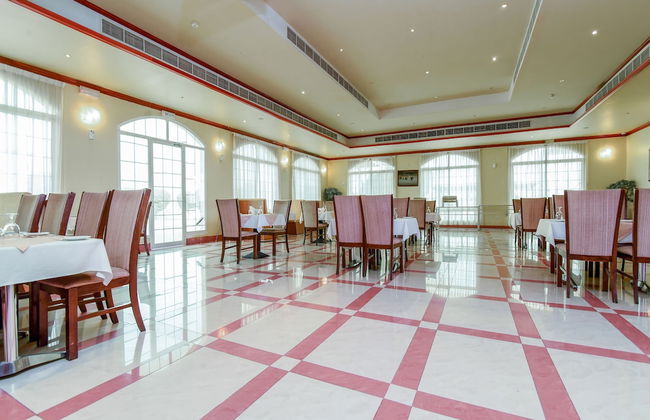 OYO 231 Holiday Arabian Resort - Photo 14