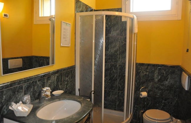 Piazza Nova Guest House - Photo 41