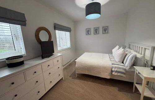 Sageston Tenby 2 bed new build bike and board store - Photo 9