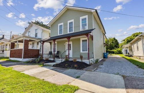 Spacious Home with Game Room - 9 mins from Cedar Point - Foto 47