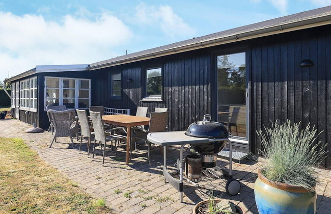 6 Person Holiday Home in Karrebaeksminde - Foto 12