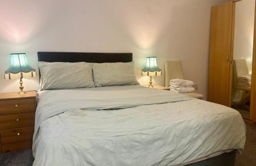 2 Bed Apartment-Sleeps 5-Free Parking - Foto 17
