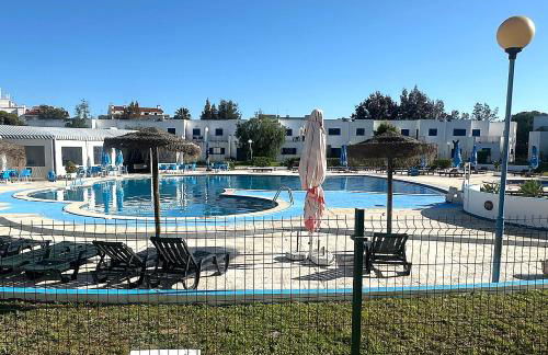 Algarve Escape - Photo 1