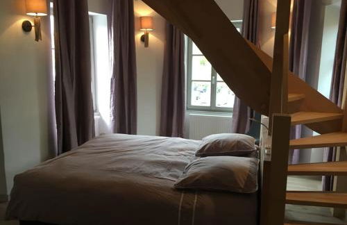 Gîte La Tour des Remparts Pool & Jacuzzi - Foto 37