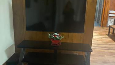 Casa localizada muy cerca del estadio, 8 minutos del centro y muchos lugares mas, No se permiten fiestas , o fumar - Foto 4