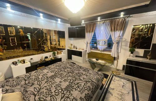 Luksusowa Ekskluzywna willa z sauną,siłownią dużym ekskluzywnym salonem na wyłączność eksluzywny duży dom 2 poziomy-dom nowoczesny styl elegancki 3 łazienki , sypialnia,salon, 2 duże garaże POMYSŁ NA JESIENNO ZIMOWY WYJAZD wolne terminy !! - Foto 16