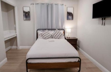 8356 Adam back unit 2bed 2bath by sdstay - Foto 13