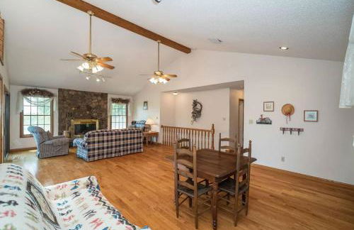 BLAZE your Own Trail! 100 Acres Private Property - Foto 12