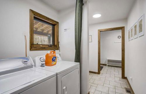 Rustic Outlaw Secluded Escape with Stunning Views - Foto 41