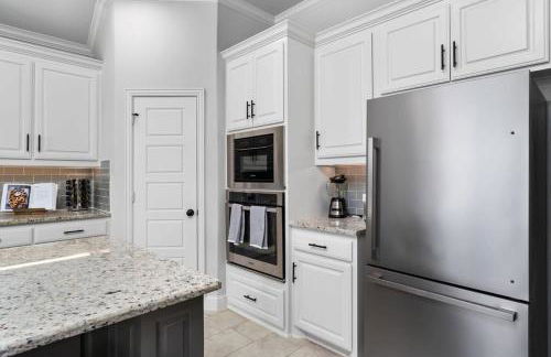 The Noble House Near Magnolia & Baylor W Pool - Photo 49