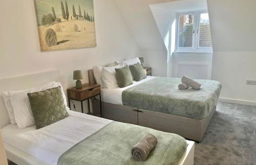 Rare find House with Parking minutes to Canterbury city center - Foto 2