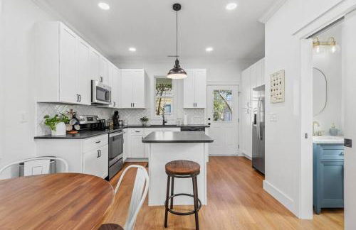 New•Downtown• OneTreeHill Bridge - Foto 8