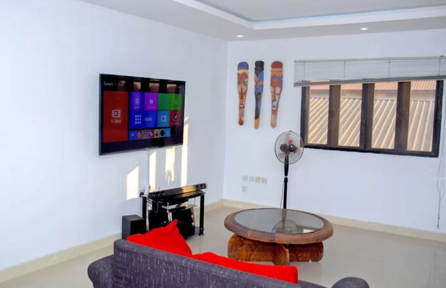 Inviting 2-bed Apartment in Lagos -canal Views - Foto 12