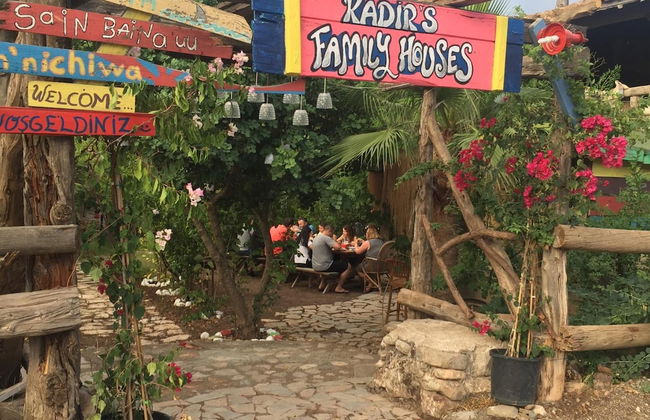 Kadir's Family House - Photo 59