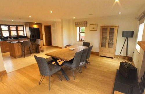 OAKLEY LODGE- LUXURY FARM COTTAGE - Foto 26