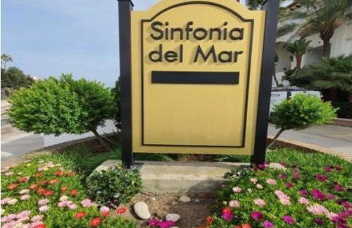 Stunning unobstructed 180 degree sea view apartment with 100 square meters terrace - Costa del Sol - Estepona- Long Term - Photo 20