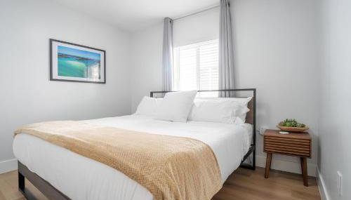 5BR HotTubPoolTableMiniGolf 7 min to Wynwood - Foto 3