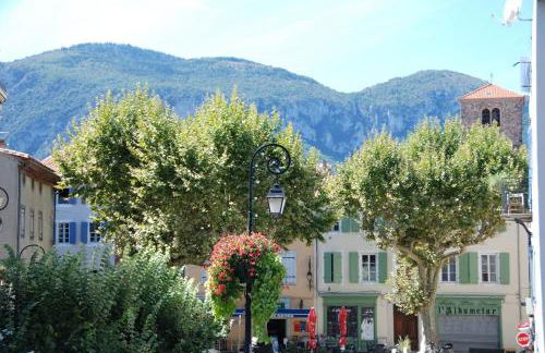 Pyrenees,Hiking, Cycling, Rafting,Fishing,4 Bed Apartment, Roof Terrace - Foto 29