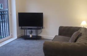 Contemporary 3-Bedroom Home Quiet Rotherham Location with Parking - Foto 15
