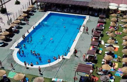 Charming Coastal Retreat - Foto 13