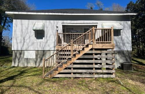 Aunt Beas House - Photo 5