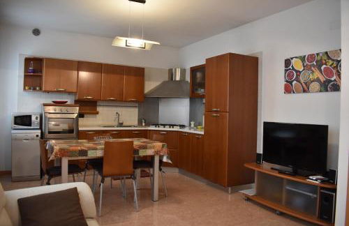 Elegant apartment and free car parking - Quite area - Foto 12