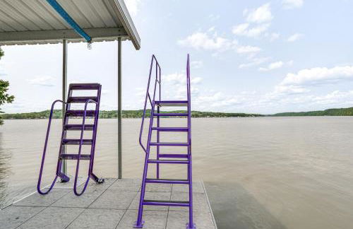 Views and Private Dock Lake of the Ozarks Retreat! - Foto 39