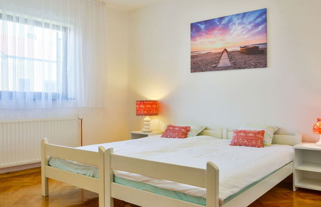 Holiday Home in Senj With Pool Near Beach - Foto 3