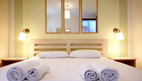 Nefeli Seaside Apartment Elegant Stay Near the Beach - Foto 3