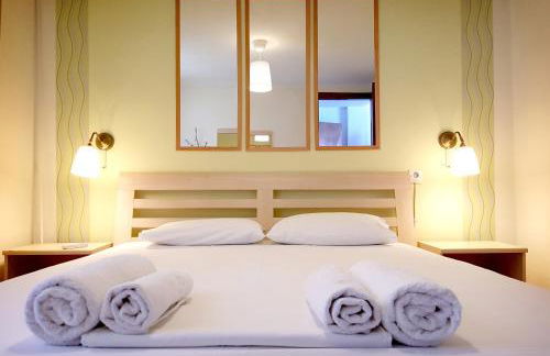 Nefeli Seaside Apartment Elegant Stay Near the Beach - Foto 3