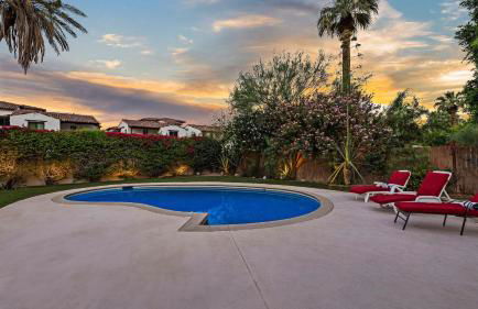 Dandelion by Avantstay Pool, 0.2mi to Downtown! - Foto 46