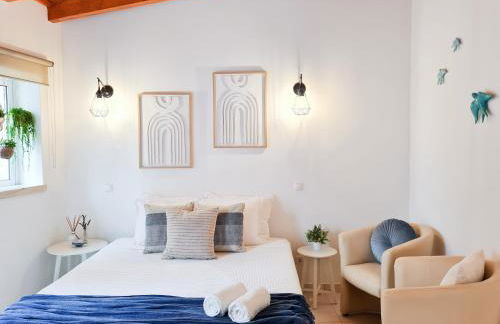 MINHA CASA SUA CASA - Cozy Little House, AC & WiFi - Foto 4