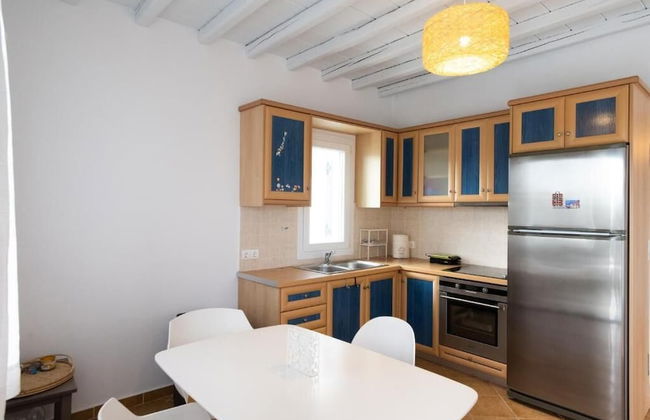 Dreamscape 3-Bedroom Mykonos Hideaway - Photo 15