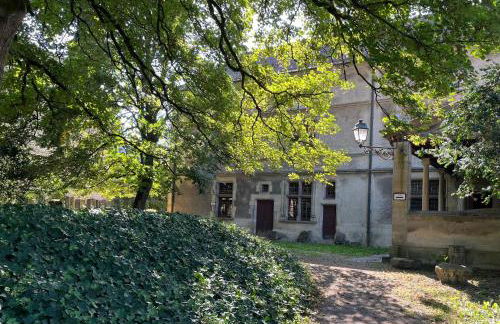 La Cour du Prince - F2 Centre-ville avec cour - Foto 26